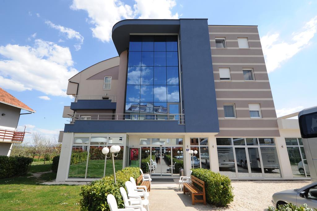 Hotel Rosabel Međugorje Buitenkant foto